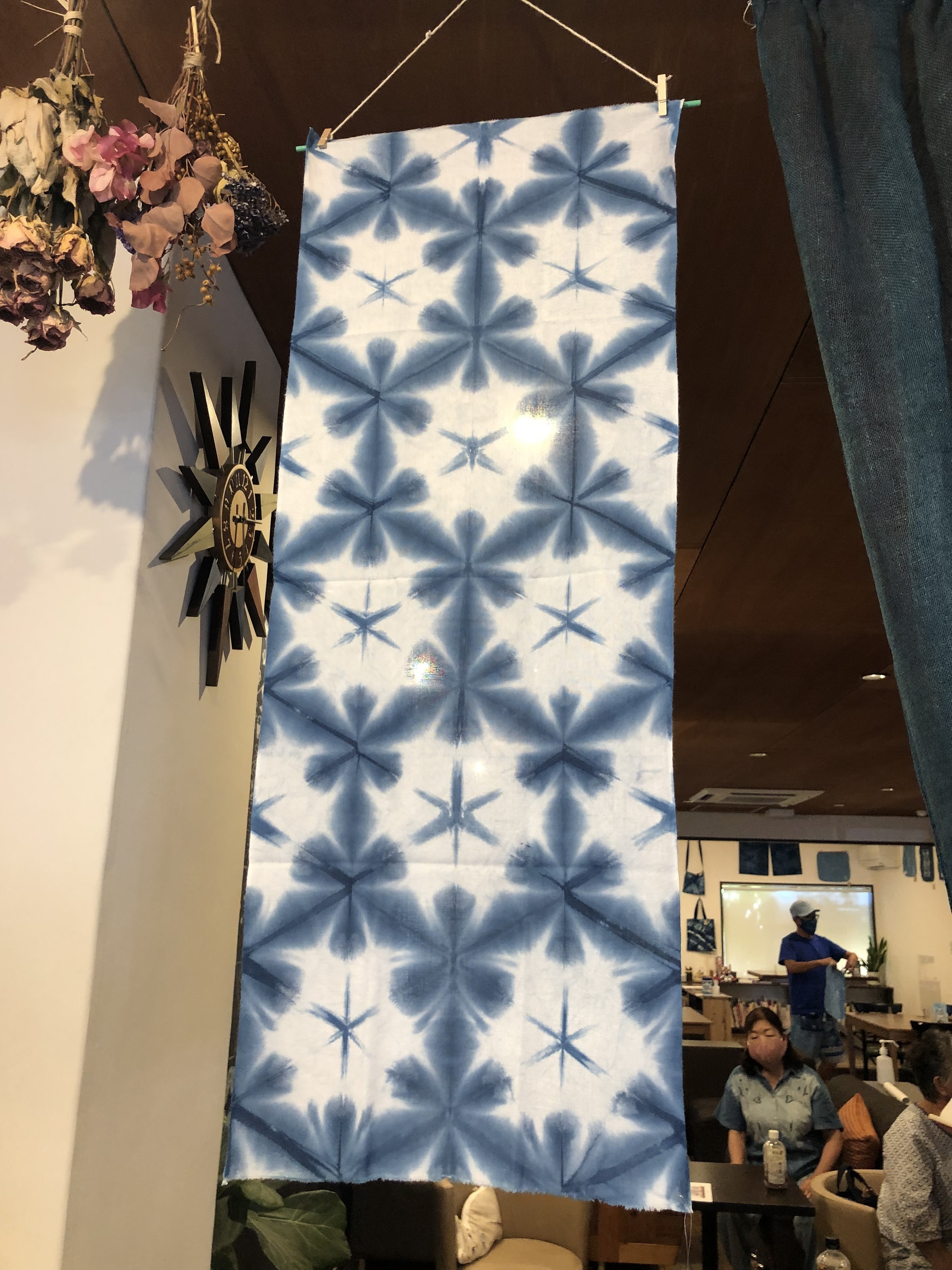 埼玉 越谷 雪花絞りの藍染め体験 Aini アイニー 夢中が集まる体験プラットフォーム